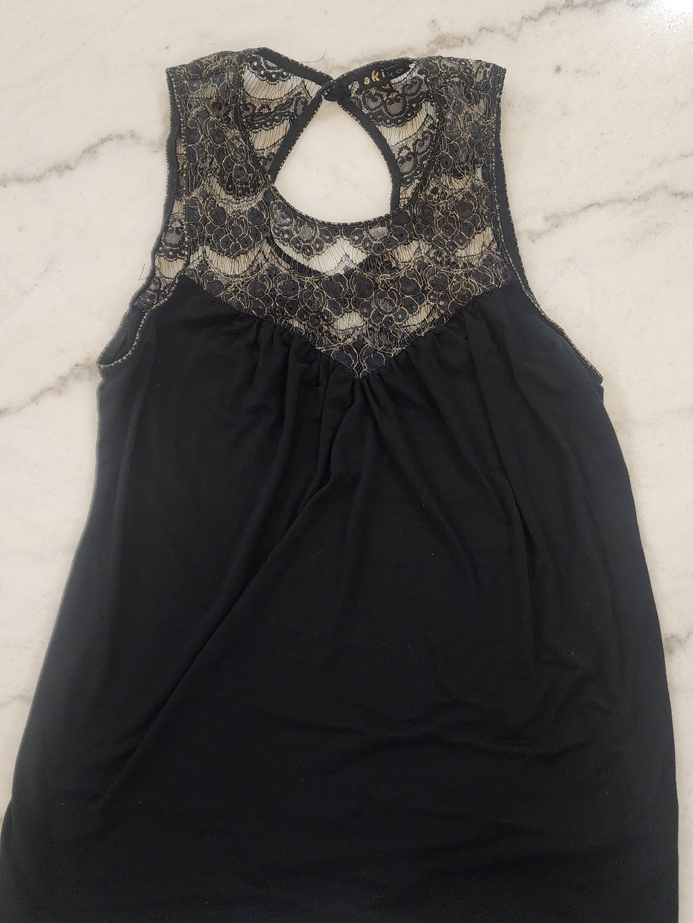Akiko Neiman Marcus Size M Lacy Top, Black And Gold Sleeveless, Silk